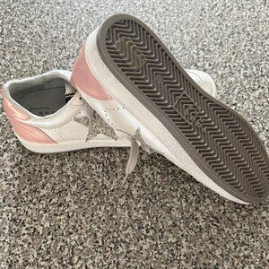 Shu Shop PAZ Silver Glitter Star Size 9